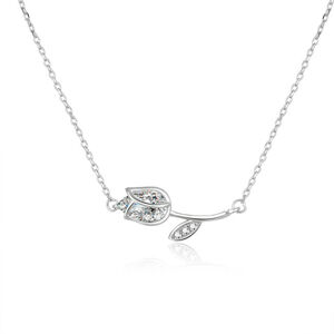 Beneto Romantický stříbrný náhrdelník s čirými zirkony AGS486/47L