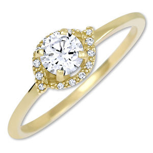 Brilio Okouzlující zásnubní prsten ze žlutého zlata 229 001 00804 56 mm
