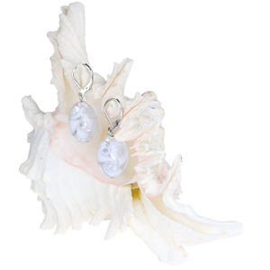 Lampglas Elegantní náušnice White Lace s ryzím stříbrem v perlách Lampglas EP1