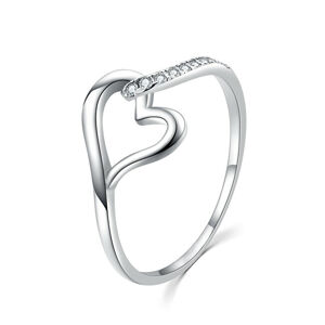 MOISS Okouzlující stříbrný prsten se zirkony Srdce R00019 60 mm