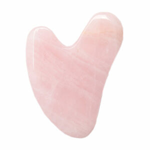 Gua sha z růženínu tvar srdce - délka cca 8 cm
